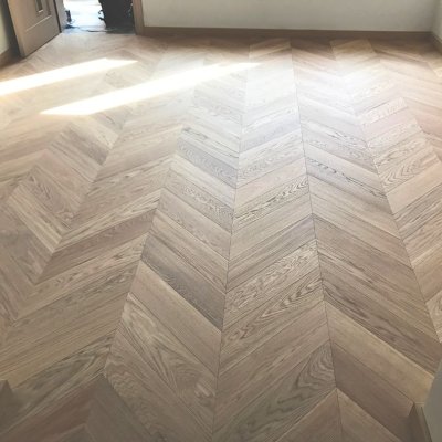 FertigDeska Chevron Dab Color Avorio 11