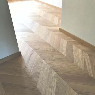 FertigDeska Chevron Dab Color Avorio 12